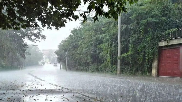 Weather Update in CG: Monsoon Retreats… Rain Expected in This District for Next four Days, Know When Cold Will Increase